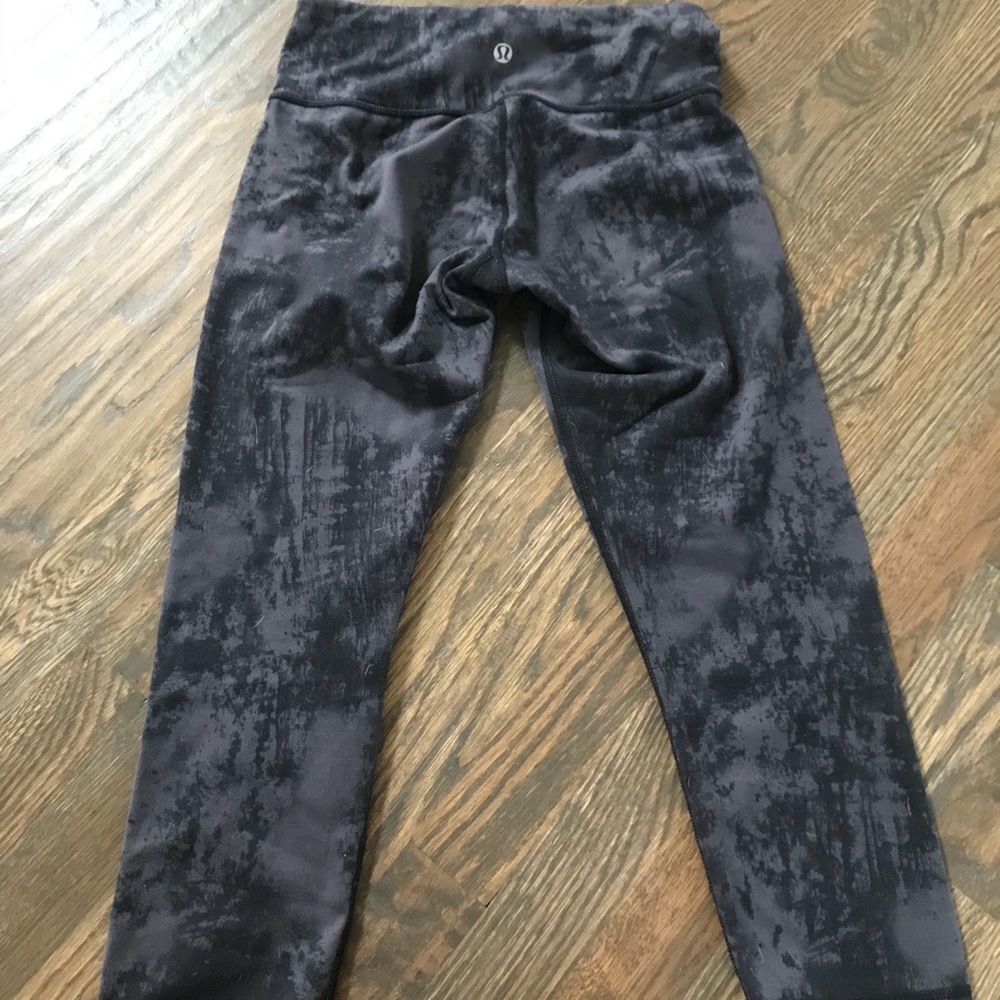 Lululemon crop